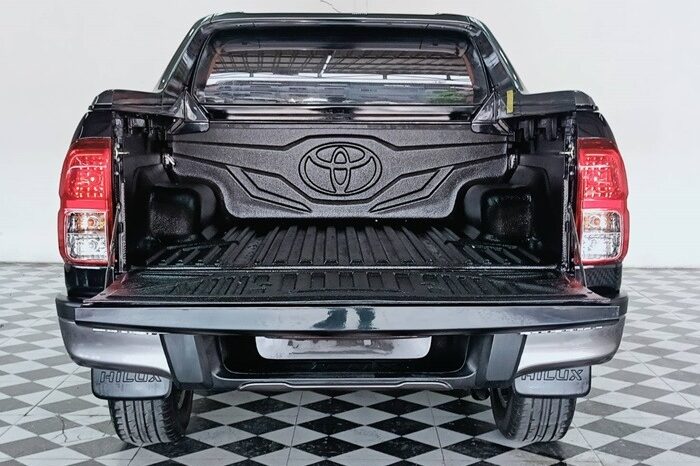 
								Toyota Hilux DOUBLE CAB full									