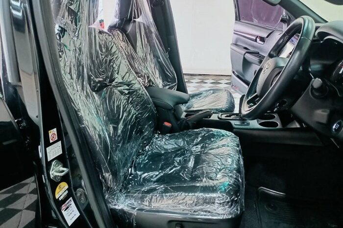
								Toyota Hilux DOUBLE CAB full									