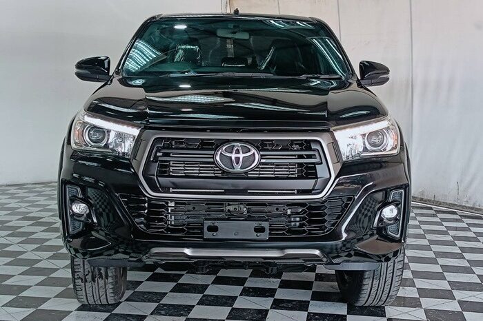 
								Toyota Hilux DOUBLE CAB full									