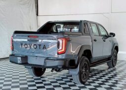 TOYOTA HILUX TRAVO