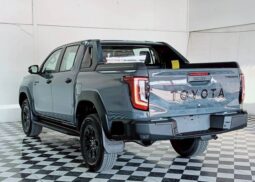 TOYOTA HILUX TRAVO