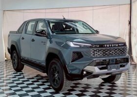 TOYOTA HILUX TRAVO