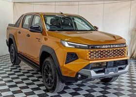 TOYOTA HILUX TRAVO