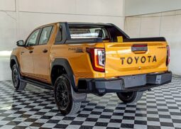 TOYOTA HILUX TRAVO