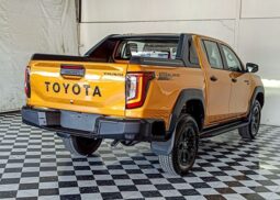 
										TOYOTA HILUX TRAVO full									