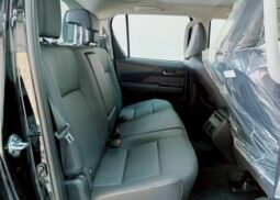 
										TOYOTA HILUX TRAVO full									