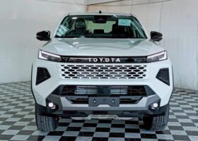 TOYOTA HILUX TRAVO