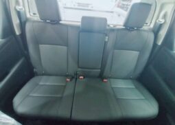 
										TOYOTA HILUX TRAVO full									