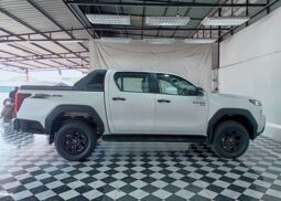 
										TOYOTA HILUX TRAVO full									