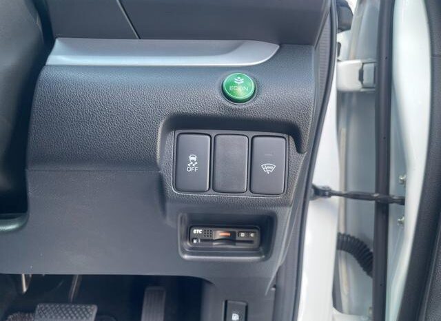
								HONDA CR-V 20G full									
