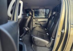
										Toyota Hilux full									
