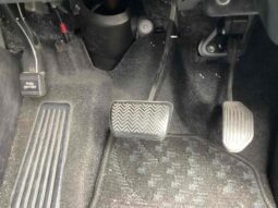 
										TOYOTA VOXY ZS KIRAMEKI full									