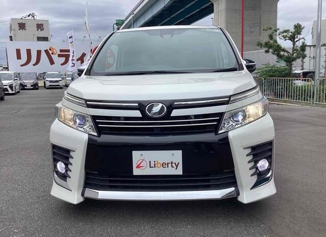 
								TOYOTA VOXY ZS KIRAMEKI full									