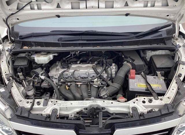 
								TOYOTA VOXY ZS KIRAMEKI full									