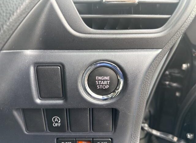
								TOYOTA VOXY ZS KIRAMEKI full									
