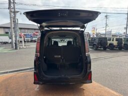 
										TOYOTA VOXY ZS KIRAMEKI full									