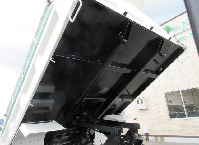 
								HINO RANGER DUMP TRUCK full									