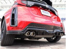 
										TOYOTA GR YARIS RS full									