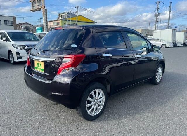 
								TOYOTA VITZ JEWELA full									