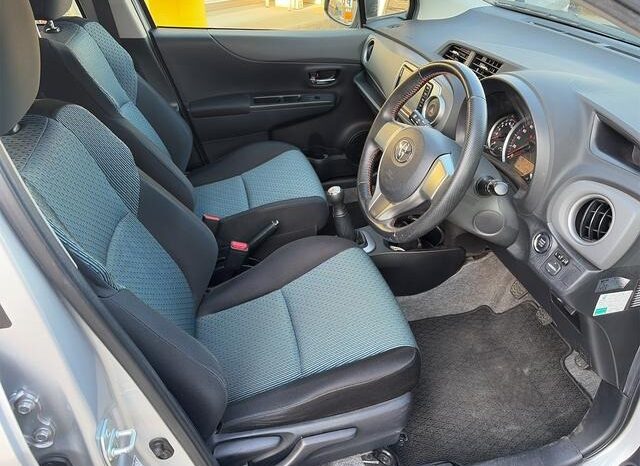 
								TOYOTA VITZ RS full									