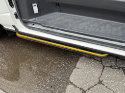 
										TOYOTA HIACE COMMUTER SUPER LONG GL full									