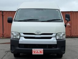 TOYOTA HIACE COMMUTER SUPER LONG GL