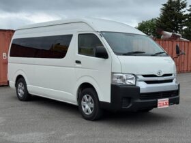 TOYOTA HIACE COMMUTER SUPER LONG GL
