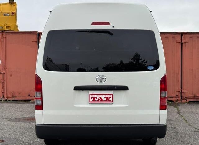 
								TOYOTA HIACE COMMUTER SUPER LONG GL full									