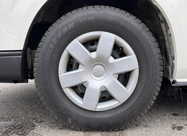 
								TOYOTA HIACE COMMUTER SUPER LONG GL full									