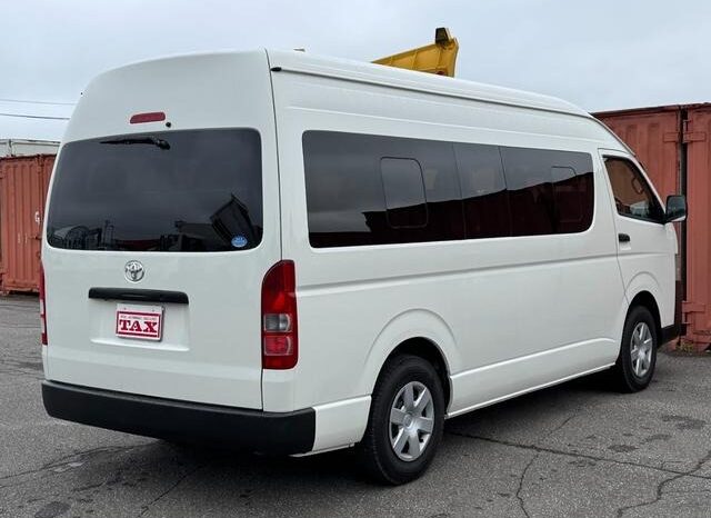 
								TOYOTA HIACE COMMUTER SUPER LONG GL full									