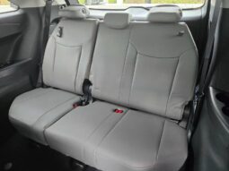
										TOYOTA SIENNA XLE full									