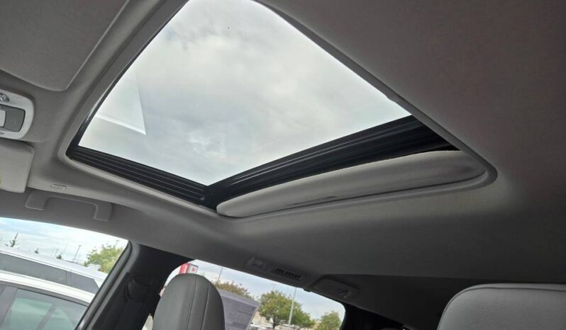 
								TOYOTA SIENNA XLE full									