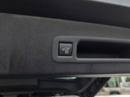
										TOYOTA SIENNA XLE full									