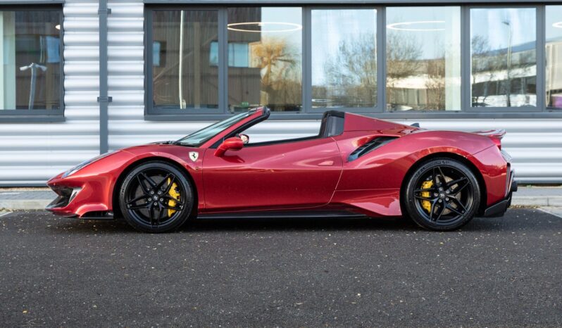 
								Ferrari 488 Pista Spider full									