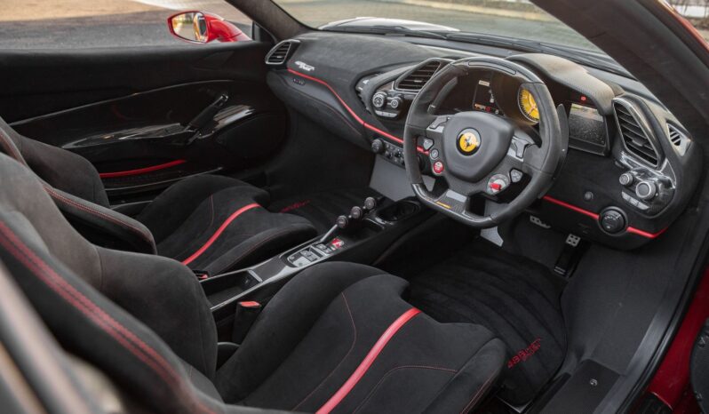 
								Ferrari 488 Pista Spider full									