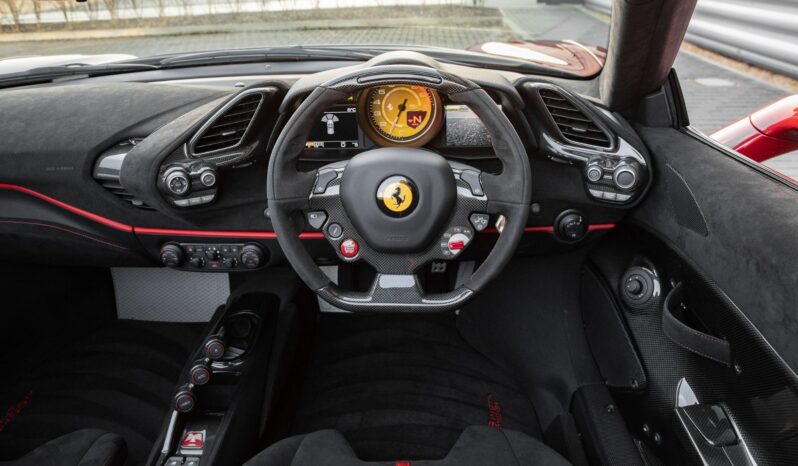 
								Ferrari 488 Pista Spider full									