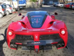 
										Ferrari LaFerrari full									