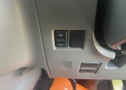 
										Nissan Caravan full									