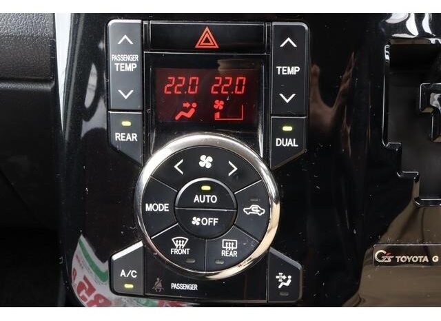 
								TOYOTA NOAH SI GS full									