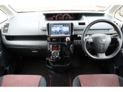 
										TOYOTA NOAH SI GS full									