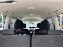 
										TOYOTA NOAH SI GS full									