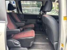 
										TOYOTA NOAH SI GS full									