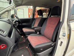 
										TOYOTA NOAH SI GS full									