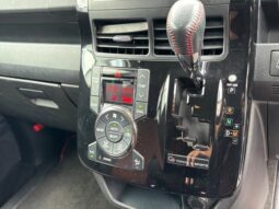 
										TOYOTA NOAH SI GS full									