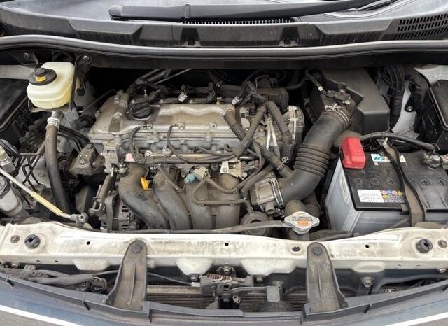
								TOYOTA NOAH SI GS full									
