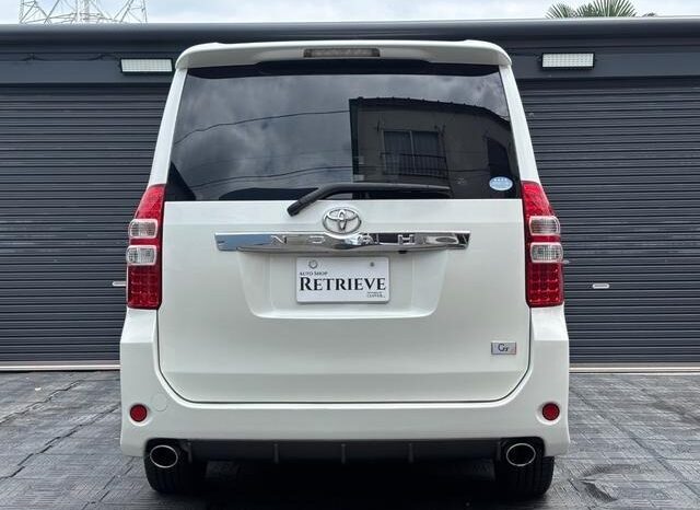 
								TOYOTA NOAH SI GS full									