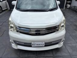TOYOTA NOAH SI GS