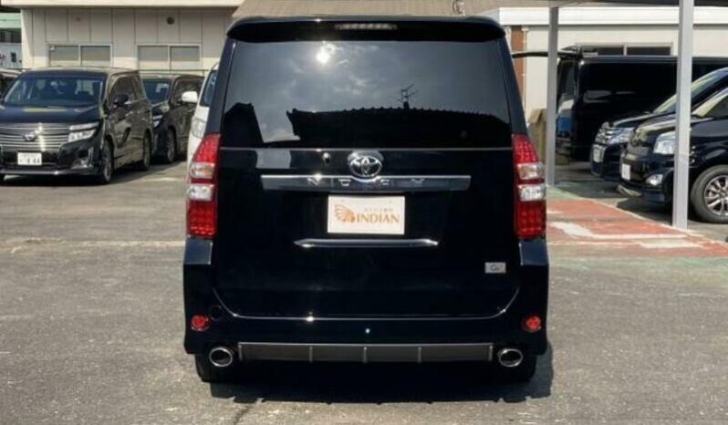 
								TOYOTA NOAH GS full									