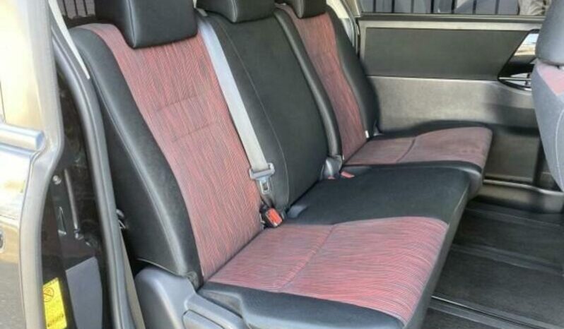 
								TOYOTA NOAH GS full									