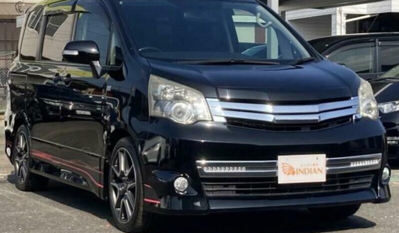 
								TOYOTA NOAH GS full									